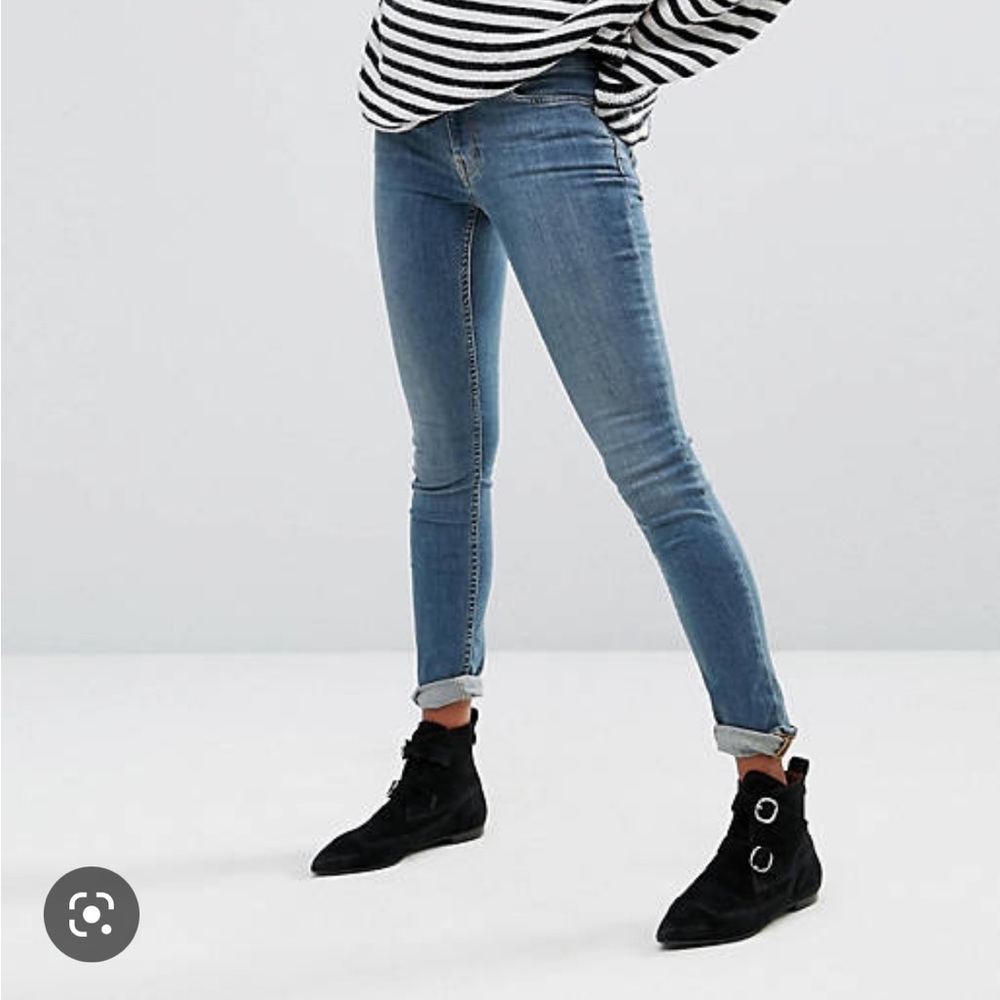 EUC Allsaints Skinny jeans